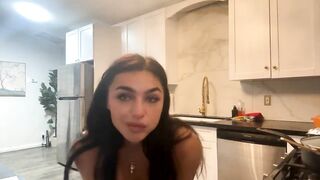 Emily Rinaudo Onlyfans Livestream Video Leaked