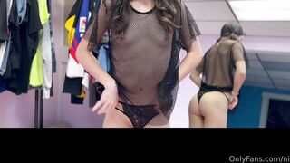 Nicoleskirts Nude Try On