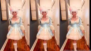 Sexy-Pattycake-OnlyFans-Antoniette-Butt-Plugged