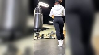 kelsi monroe gym fuck hairy pussy