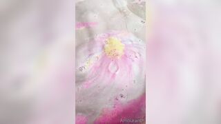 Amouranth Nude bath