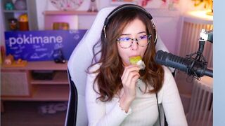 Pokimane sucking on Ice Cream *HOT*